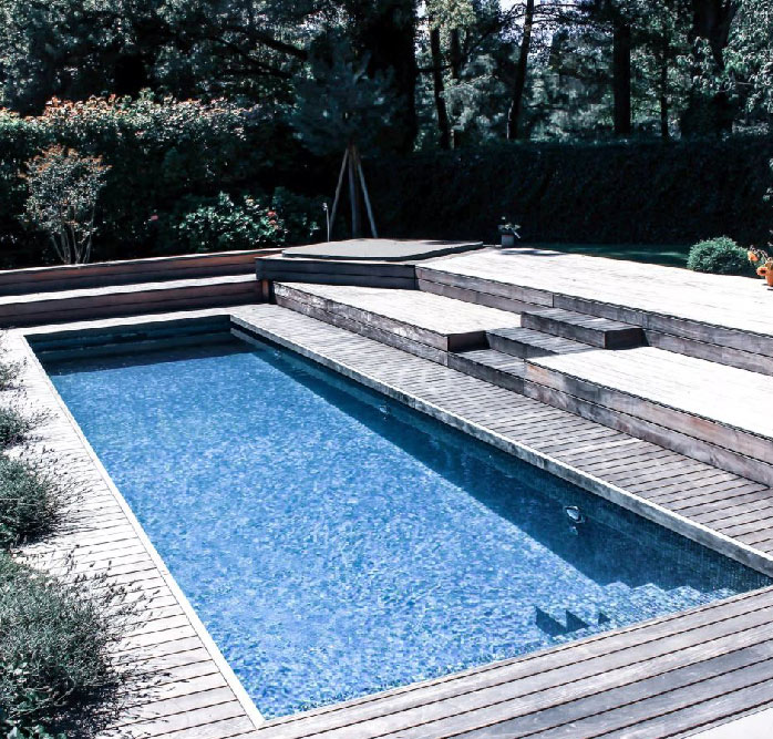 Piscine extérieure sur-mesure 